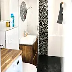 Apartment Jugend Charm In Kallio Helsinki