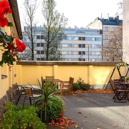 Jugend Charm In Kallio Daire *